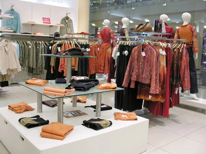 Top Clothing Brands Fashion Deals